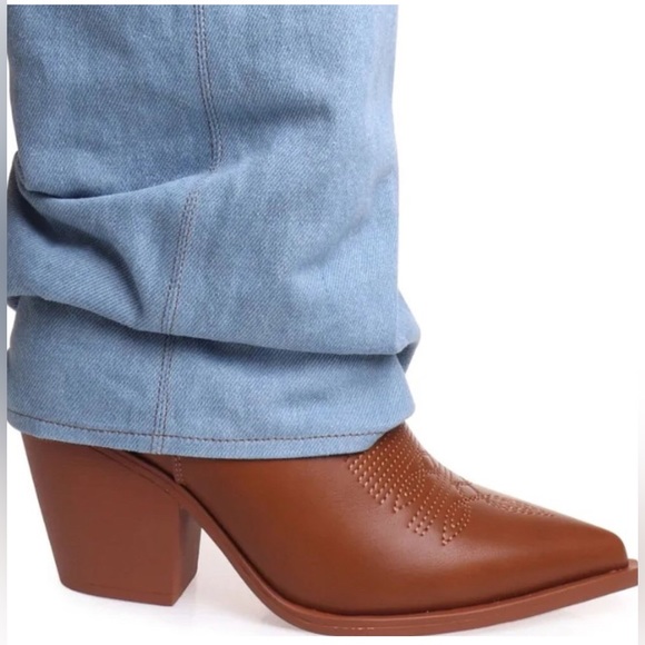 Callie Country Almond Brown Western Boot - Picture 3 of 3